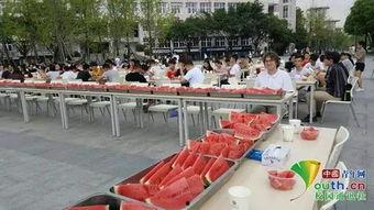 吃瓜大赛校园,吃瓜大赛，谁主沉浮？