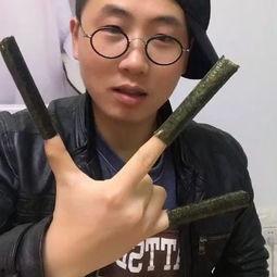 瓜哥吃瓜奇葩视频,揭秘那些令人捧腹的奇葩视频瞬间