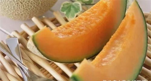 走向共和吃哈密瓜