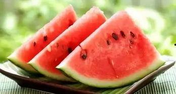 上网吃瓜的,揭秘网络舆论场的狂欢与反思  第2张