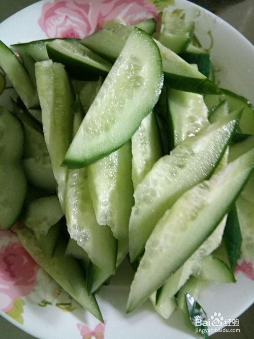 蘸着辣椒吃的瓜是什么瓜,探寻蘸辣椒食用的独特瓜类  第2张