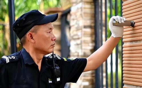 吃瓜保安大爷小说,揭秘都市背后的神秘故事