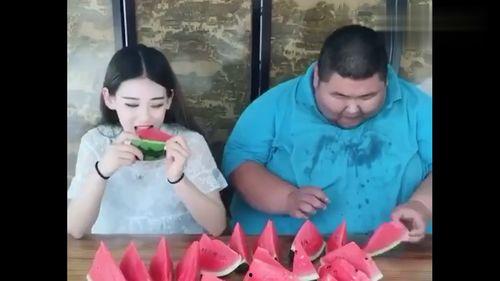 胖子吃瓜的视频,揭秘娱乐圈幕后故事